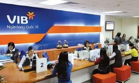 Khách hàng bức xúc vì dùng thẻ tín dụng của VIB bị trừ tiền