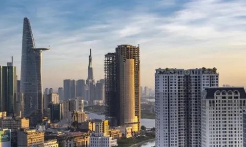 Bức tranh bất động sản năm qua: Sốt đất rồi lại sốt đất