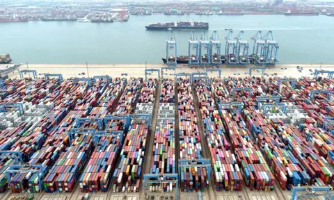 Cuộc chiến thuế quan: Hàng Việt xuất sang Mỹ nguy cơ bị áp thuế cao hơn?