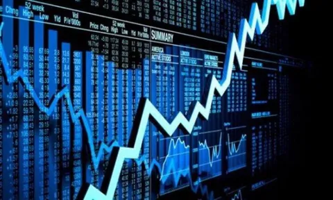 Cổ phiếu ngân hàng, thép, công nghệ giúp VN-Index tăng hơn 5 điểm