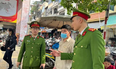 Hà Nội: Phát hiện Công ty không phát vé trông xe, thu tiền quá quy định