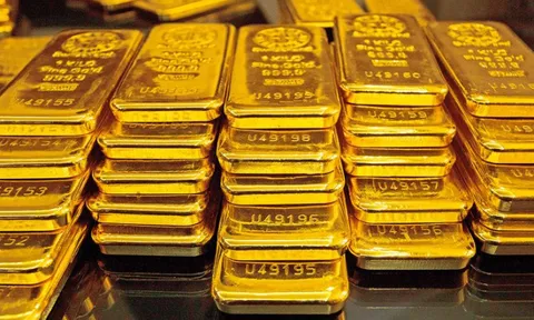 Giá vàng hôm nay tiếp tục leo đỉnh