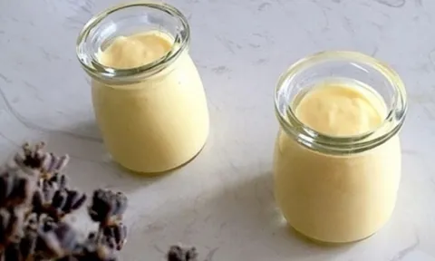 Thu hồi váng sữa Ambrosia My Mini Pots có thể chứa mảnh nhựa