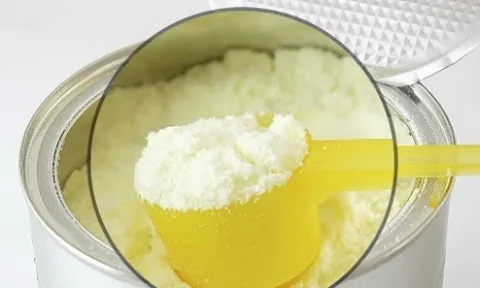 Bộ Y tế lên tiếng về vụ bê bối sữa bột nhiễm khuẩn tại Pháp