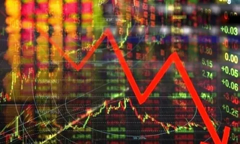 Loạt cổ phiếu phân hóa, VN-Index giảm gần 3 điểm