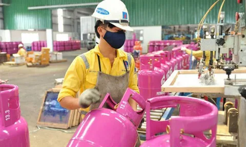 Giá gas trong nước hôm nay tăng vượt mức 500.000 đồng/bình