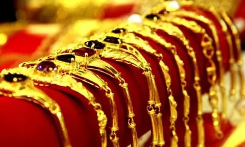 Giá vàng trong nước đảo chiều giảm nhẹ