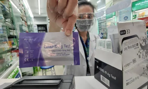 Bộ Y tế yêu cầu phải niêm yết giá bộ xét nghiệm Covid-19