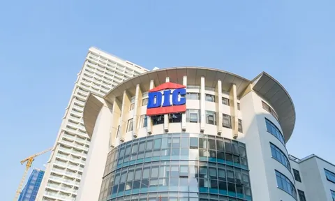 Tổng CTCP Đầu tư Phát triển Xây dựng (DIG) chốt quyền họp ĐHĐCĐ 2026 giữa năm lãi 648 tỷ đồng, cổ phiếu giảm hơn 35% và gia đình Chủ tịch bị bán giải chấp