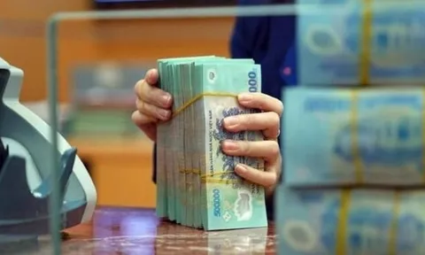 Loạt ngân hàng tiếp tục hạ lãi suất huy động
