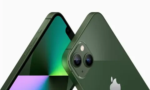 Apple ra mắt iPhone 13 và iPhone 13 Pro phiên bản màu xanh lá cây