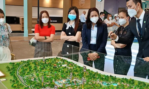 Thị trường BĐS trầm lắng, doanh nghiệp có lấy lãi trước để hạ giá?