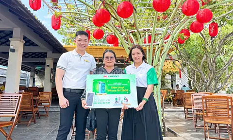 “Lộc may” trao tay hàng ngàn khách hàng của FE CREDIT