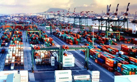 Xung đột Trung Đông: Gần 90% doanh nghiệp logistics Việt Nam bị ảnh hưởng