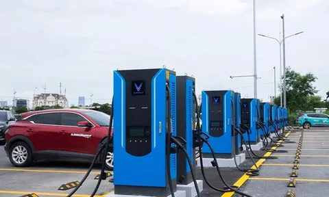 V-Green xây dựng 99 “siêu trạm sạc” trên toàn quốc