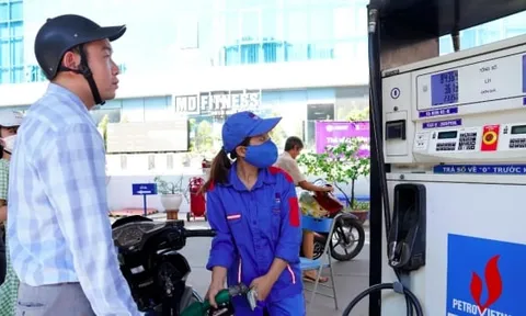Bộ Công Thương hoả tốc chỉ đạo về xuất hoá đơn từng lần bán xăng dầu