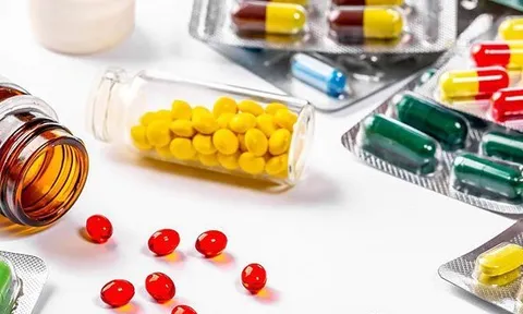 Bộ Y tế: Tạm ngừng nhập khẩu, phân phối, lưu hành 15 loại thuốc