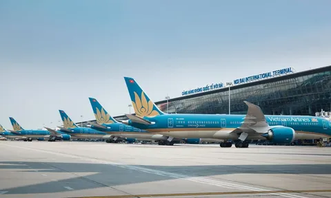 Vietnam Airlines huỷ 23 chuyến bay/tuần trước nguy cơ thiếu nhiên liệu bay