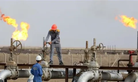 Dầu Brent giao dịch ở mức gần 75 USD/thùng