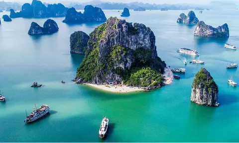 Hạ Long: 500 triệu năm kiến tạo “kỳ quan thiên nhiên” và khoảng trống chờ được lấp đầy bởi “kỳ tích con người”