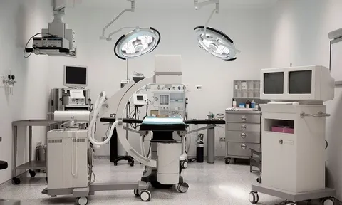 Từ 1/4, không được mua bán trang thiết bị y tế khi chưa có giá kê khai