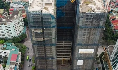 Dự án nghìn tỷ vẫn là một khối bê tông sau 4 lần lùi lịch bàn giao nhà