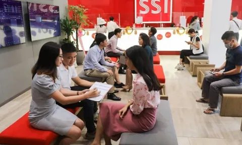 Con trai Chủ tịch Chứng khoán SSI bán hết cổ phiếu SSI