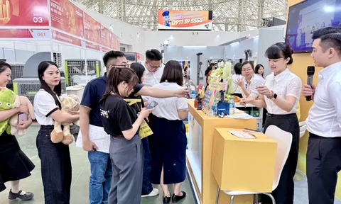 PVcomBank - 'điểm chạm tài chính' trong dòng chảy Triển lãm Quốc tế Vietbuild 2026