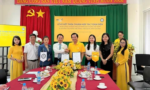 PVcomBank đồng loạt ký kết hợp tác với hai trường cao đẳng, mở rộng hệ sinh thái tài chính – giáo dục