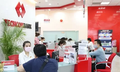 Quỹ lợi nhuận lên tới 40.000 tỷ đồng, Techcombank 10 năm vẫn không chia cổ tức