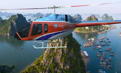 Tour đi trực thăng ngắm vịnh Hạ Long được bảo hiểm lên đến 30 triệu USD