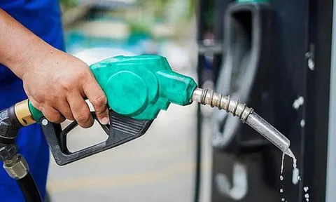 Đề xuất kéo dài thời hạn giảm thuế nhập khẩu xăng dầu về 0% đến hết 30/6