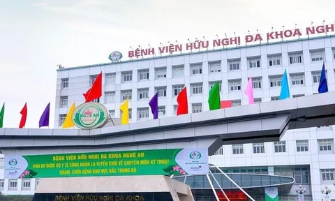 Bệnh viện Hữu nghị Đa khoa Nghệ An nói gì về việc mua thiết bị y tế giá cao gấp 4 lần nhập khẩu?