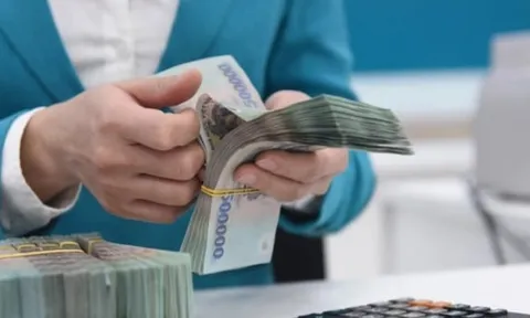 Nhiều ngân hàng điều chỉnh tăng lãi suất tiết kiệm