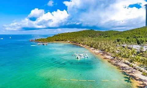 Giá vé máy bay tăng cao, doanh nghiệp du lịch Phú Quốc lo “ế” khách dịp nghỉ lễ 30/4