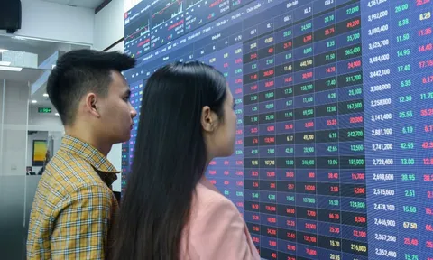 VIC - VHM không đủ sức nâng đỡ thị trường, VN-Index chuyển đỏ