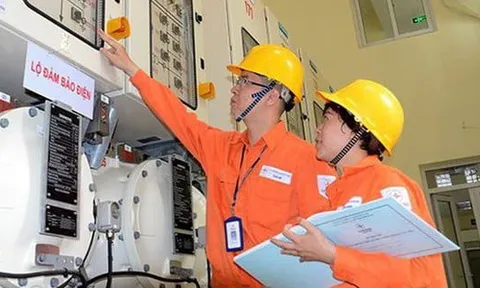 Thủ tướng yêu cầu ban hành cơ chế mua bán điện trực tiếp