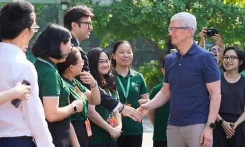Ngôi trường Hà Nội được Tim Cook ghé thăm: Học phí rẻ sốc, dính lùm xùm thu tiền học Online