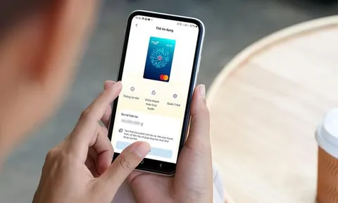 PVcomBank lần đầu ra mắt sản phẩm thẻ tín dụng phi vật lý