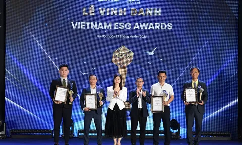 Định vị chuẩn ESG – Eurowindow tiên phong ngành cửa tại Vietnam ESG Awards 2024