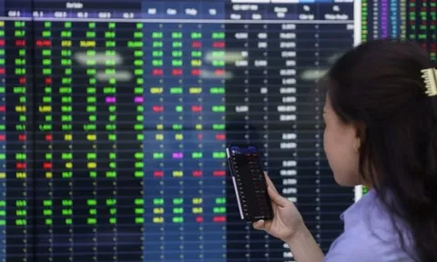 Nghỉ lễ 30/4 - 1/5 kéo dài, lịch giao dịch chứng khoán thay đổi thế nào?