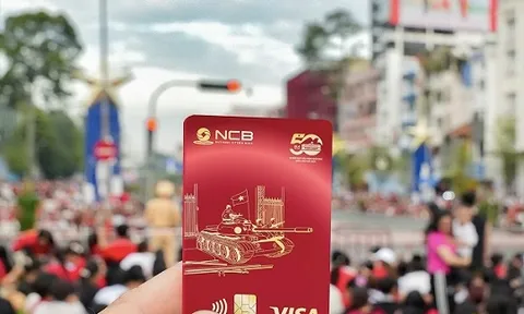 Độc lạ bộ ảnh “Một ngày xuôi dòng lịch sử” của thẻ Thống Nhất