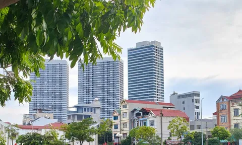 Sau cơn sốt tăng giá, chung cư Hà Nội neo cao khó bán mua
