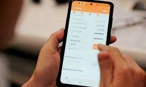 Chuyển đổi số ngành bảo hiểm: Phải bắt kịp làn sóng để tồn tại
