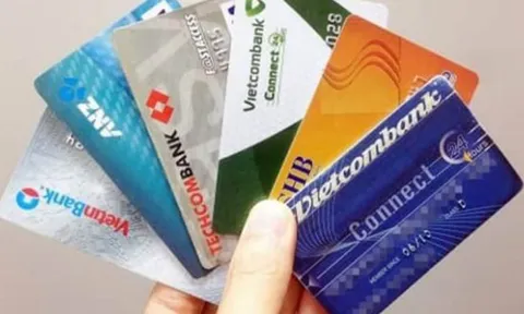 Những thẻ ATM sẽ bị ngân hàng dừng giao dịch từ 1/7