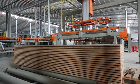 Hòa Phát đầu tư sản xuất ván sàn cao cấp, mở rộng dải sản phẩm