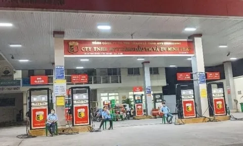 Bộ Công Thương tuýt còi loạt doanh nghiệp phân phối xăng dầu