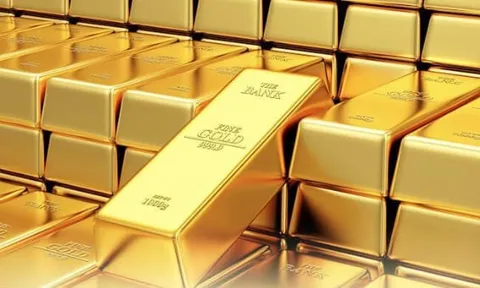 Đồng USD tăng, giá vàng về sát mốc 3.300 USD/ounce