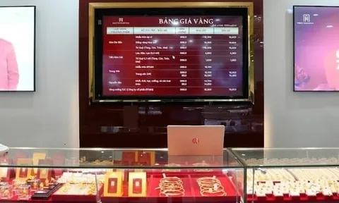 Giá vàng hôm nay 29/5: Vàng miếng giảm không phanh, xuống mức thấp khó tin
