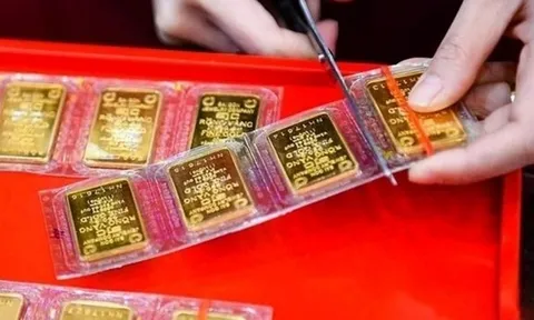 Chặt những 'tay to' thao túng thị trường vàng